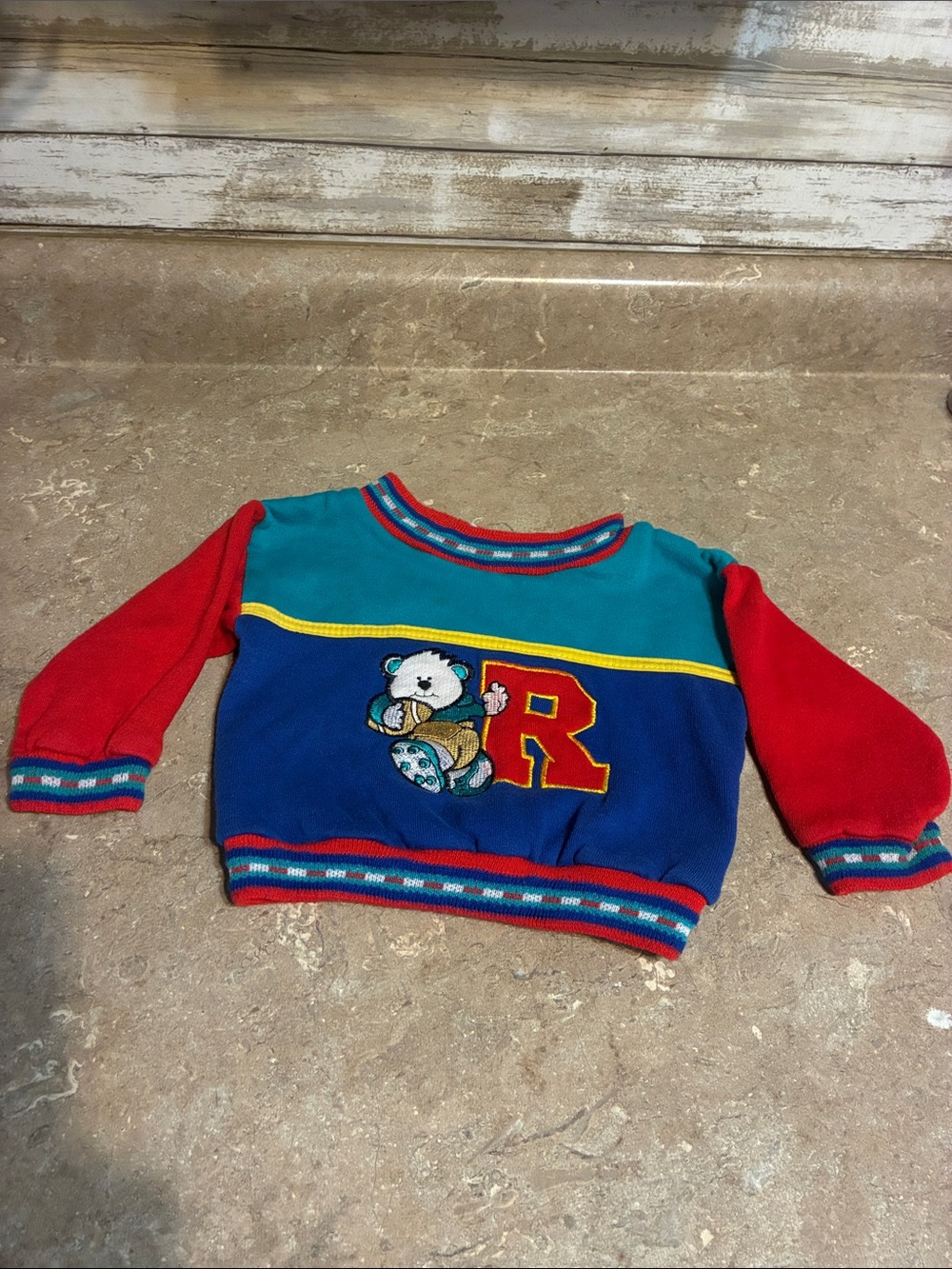 Vintage Size 18 months Kids Red & Blue Bear Patch Pullover Sweatshirt